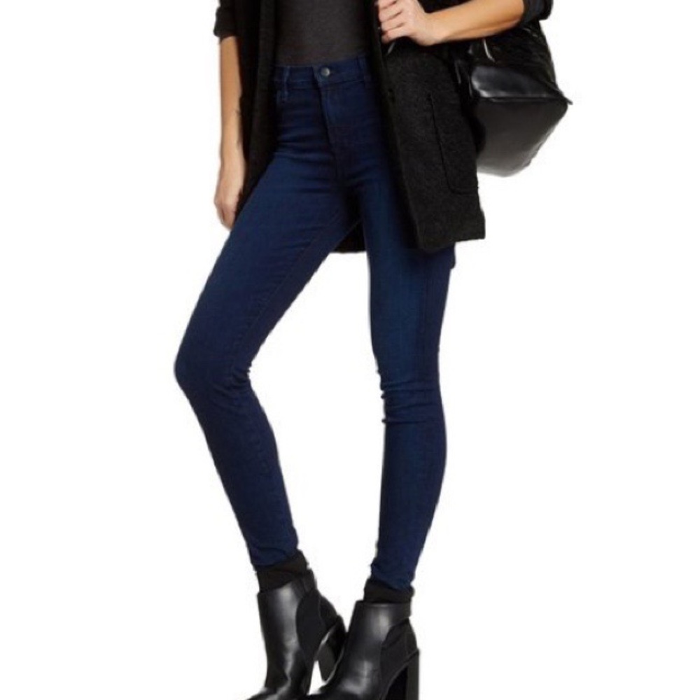 J BRAND Jeans